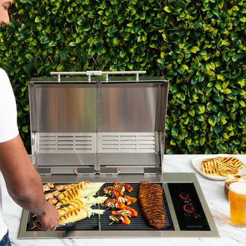 Modes de cuisson indépendants du barbecue électrique encastrable Kenyon Texan Double